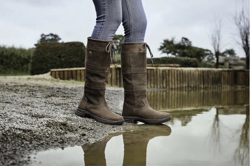 Dublin River Boot III in Chocolate