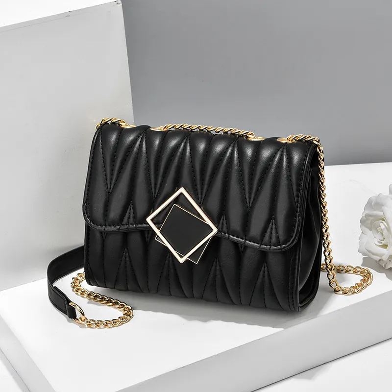 High Quality Single  Chain Designer Purses Luxury Underarm Women's Shoulder Bag.