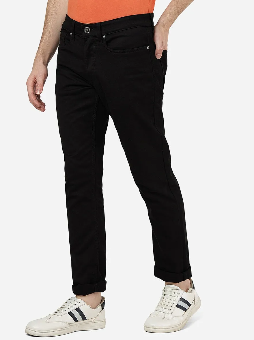 Jet Black Solid Straight Fit Jeans | JadeBlue