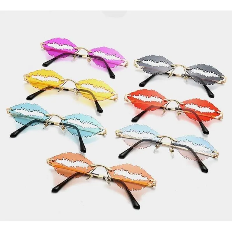 KISS EYE SUNGLASSES