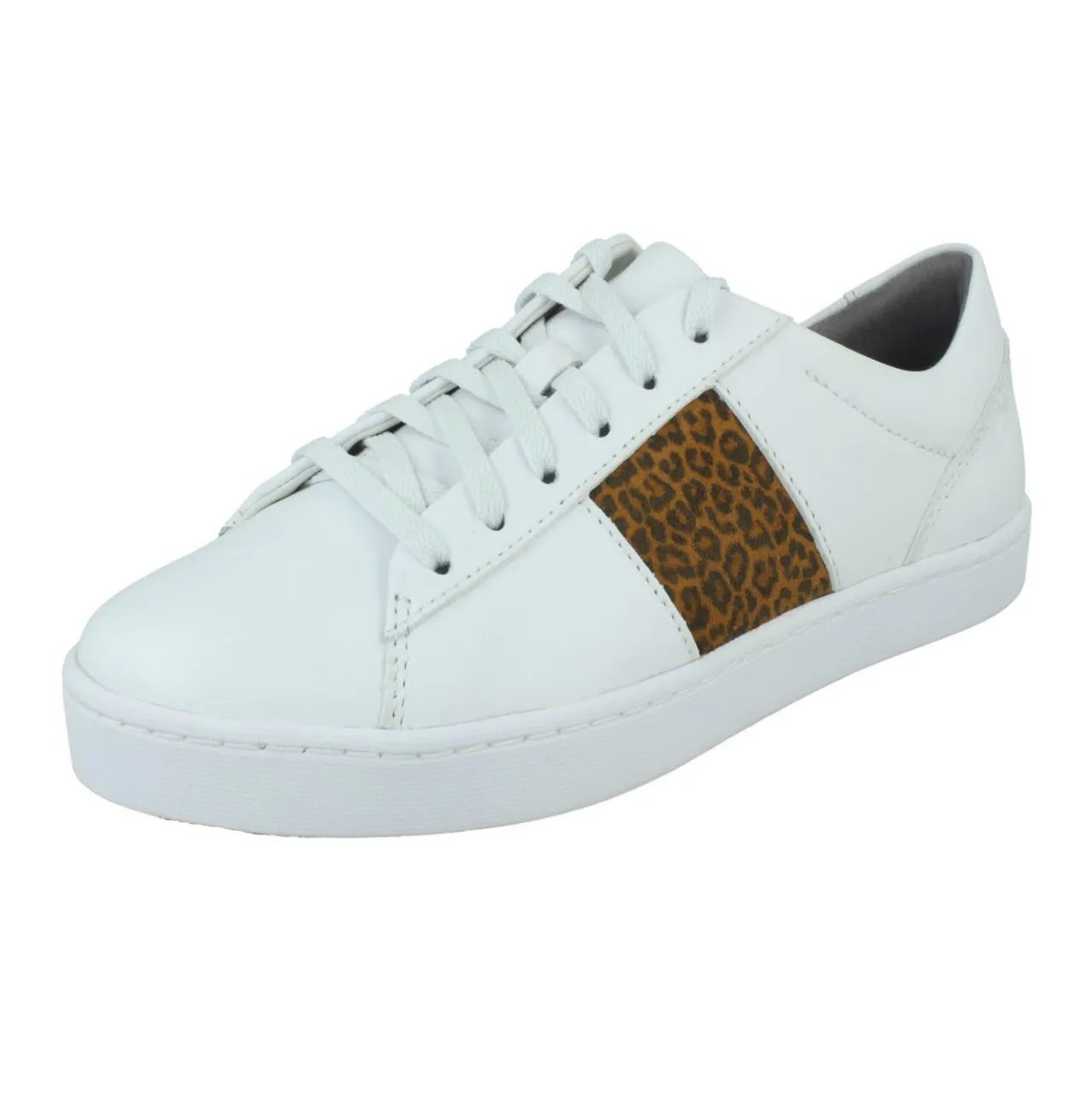 Ladies Clarks Lace Up Casual Trainers Pawley Rilee