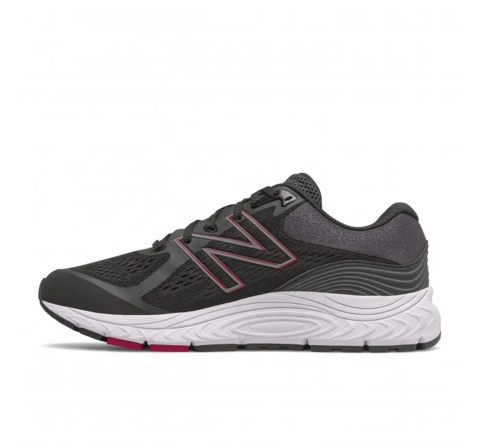 New Balance M840v5 Black