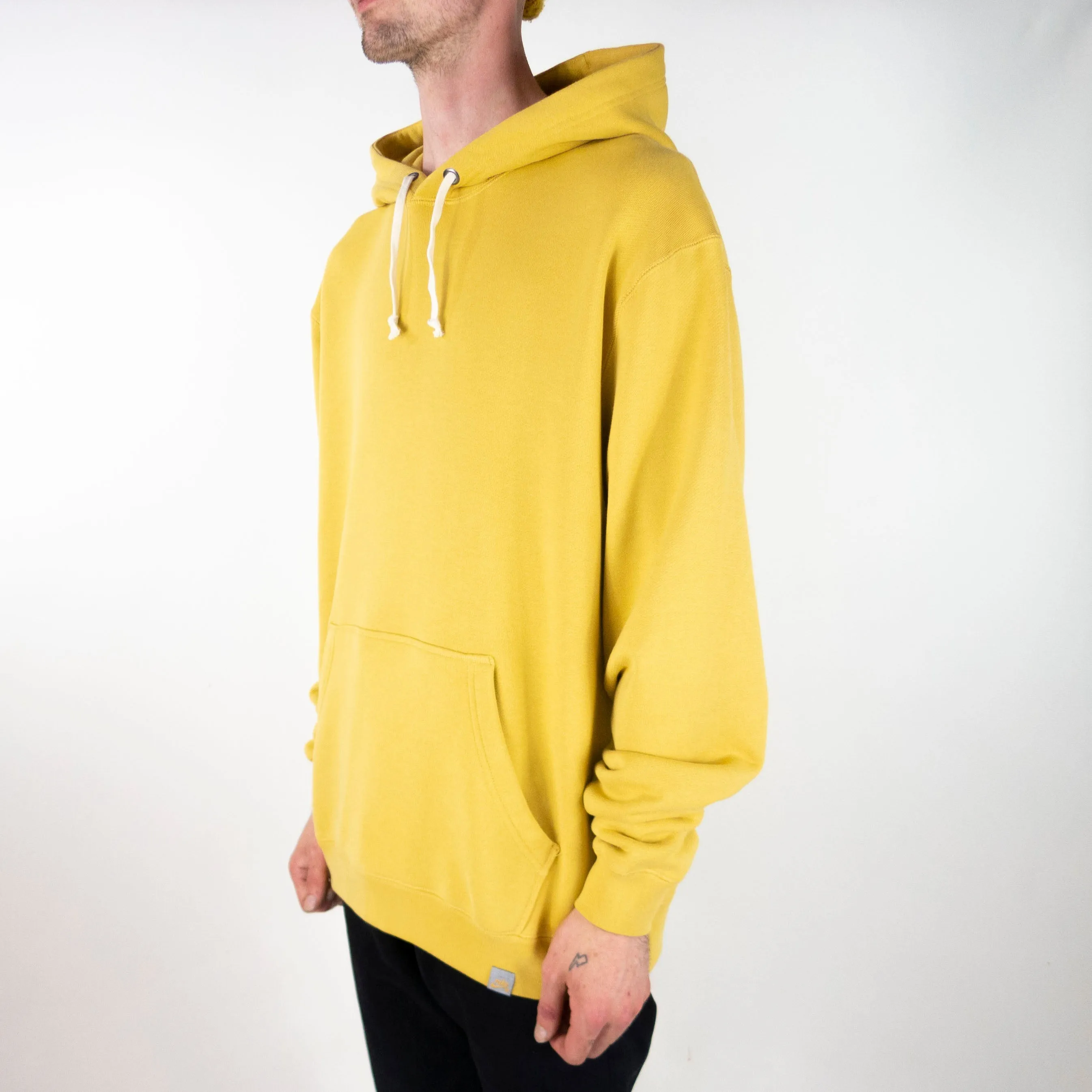 Nike SB Fleece Sustainable Skate Hoodie - Sanded Gold / Pure / Sanded