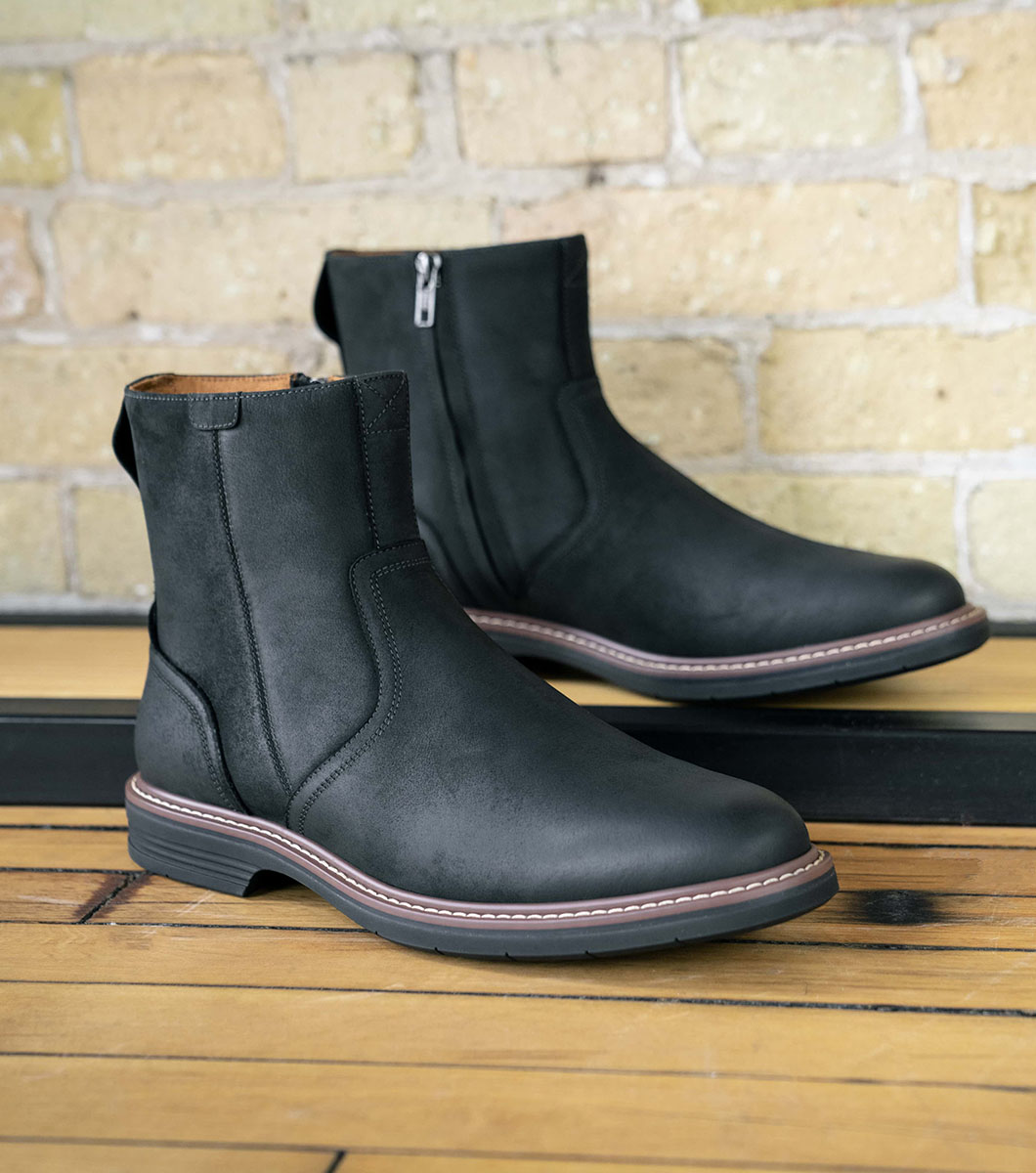 Norwalk Plain Toe Side Zip Boot