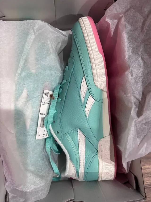 Prince reebok classic club c revenge semi pixel mint chalk rose