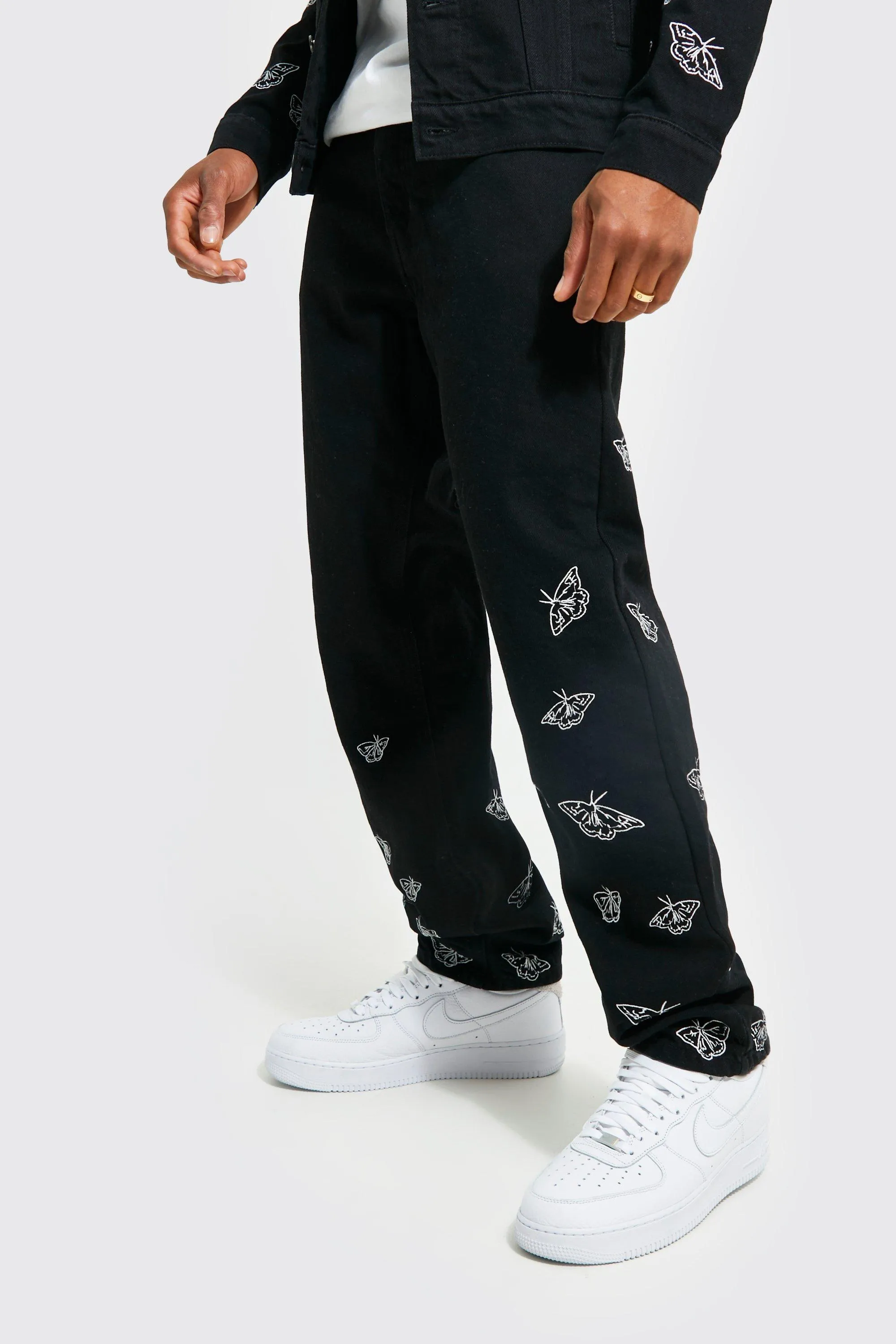 Straight Leg Butterfly Embroidered Jeans